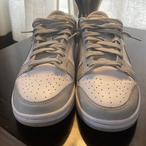 Mens Nike Dunk Low ‘grey fog’ sneakers - worn once- perfect condition.
